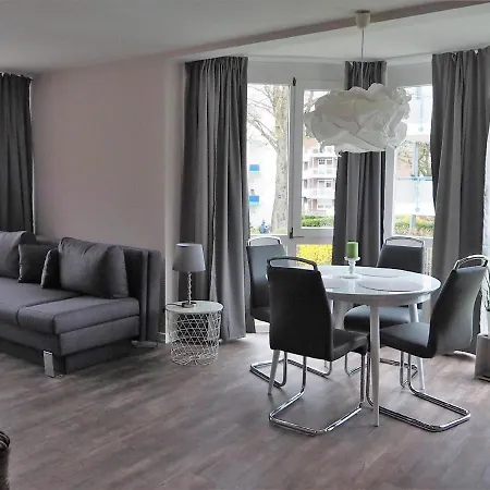 BER/703 - Witthus Apartment *