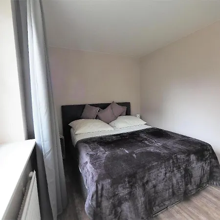 BER/703 - Witthus Apartment *