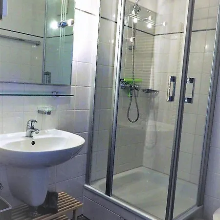 BER/703 - Witthus Apartment